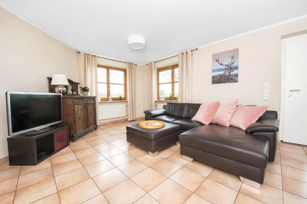 Appartement Iris-Ferien Mit Hund à Walsdorf  Extérieur photo